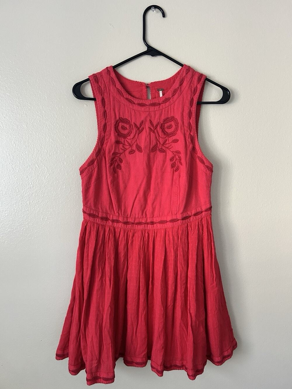 Free People Red Embroidered Sleeveless Mini Dress Bohemian Boho Sz 8